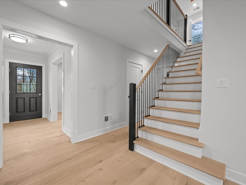 22 Lakeview Terrace Highland Park IL 60035