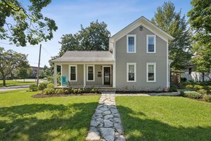 Photo of 110 S Walkup Avenue Crystal Lake IL 60014