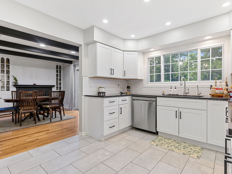 2 Swift Road Lombard IL 60148