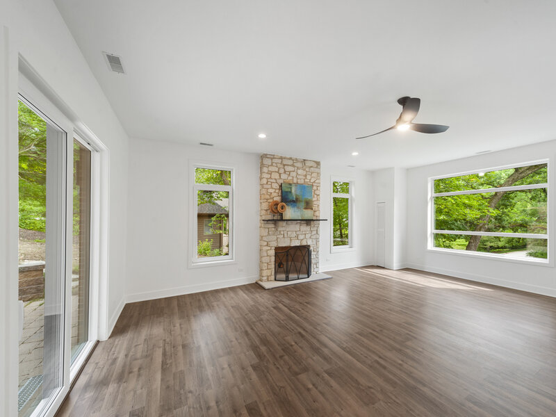615 Harper Drive Algonquin IL 60102