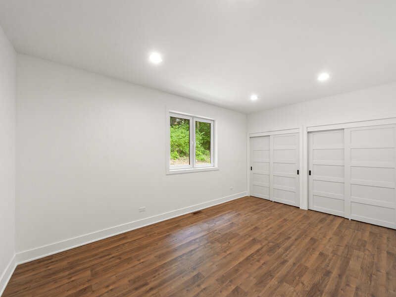 615 Harper Drive Algonquin IL 60102