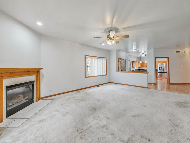 1321 Dancing Bear Lane Elgin IL 60120