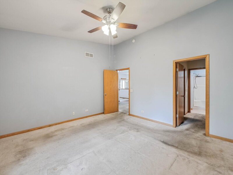 1321 Dancing Bear Lane Elgin IL 60120
