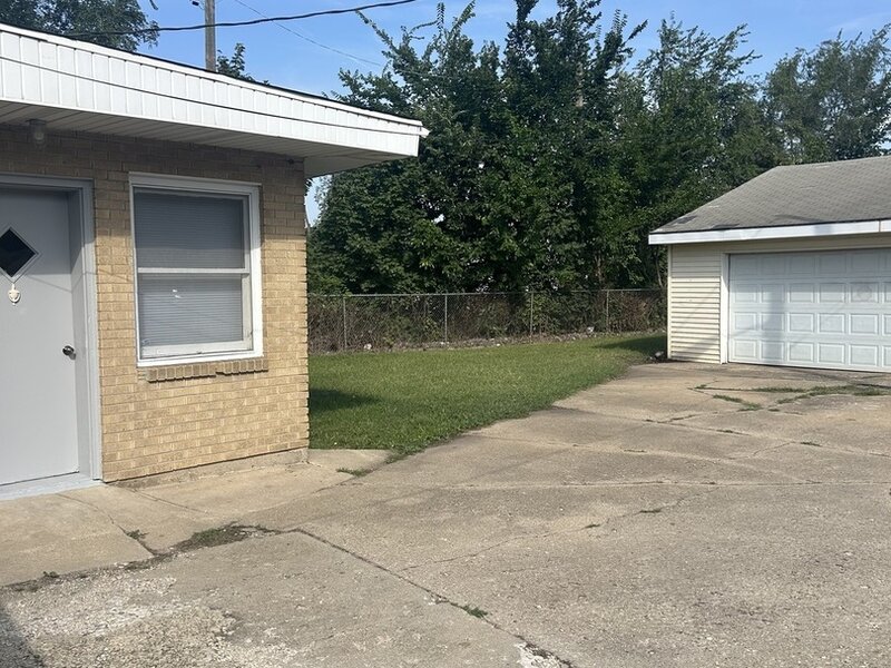 416 16th Avenue Rockford IL 61104