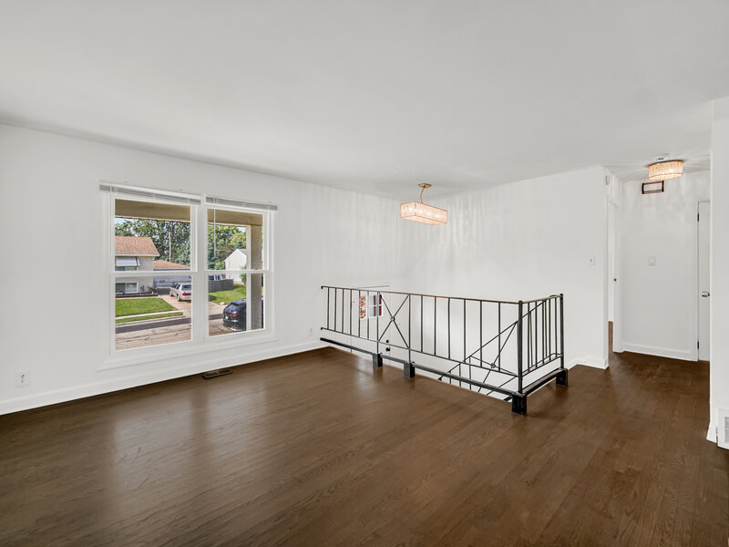 310 Mckool Avenue Romeoville IL 60446