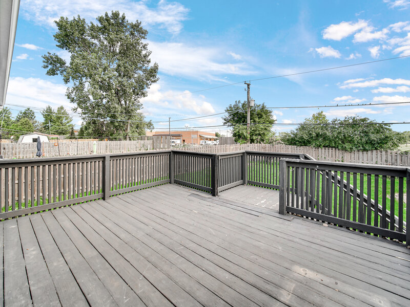 310 Mckool Avenue Romeoville IL 60446