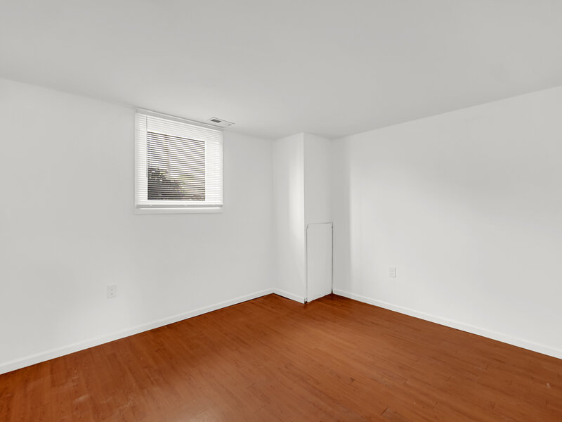 310 Mckool Avenue Romeoville IL 60446