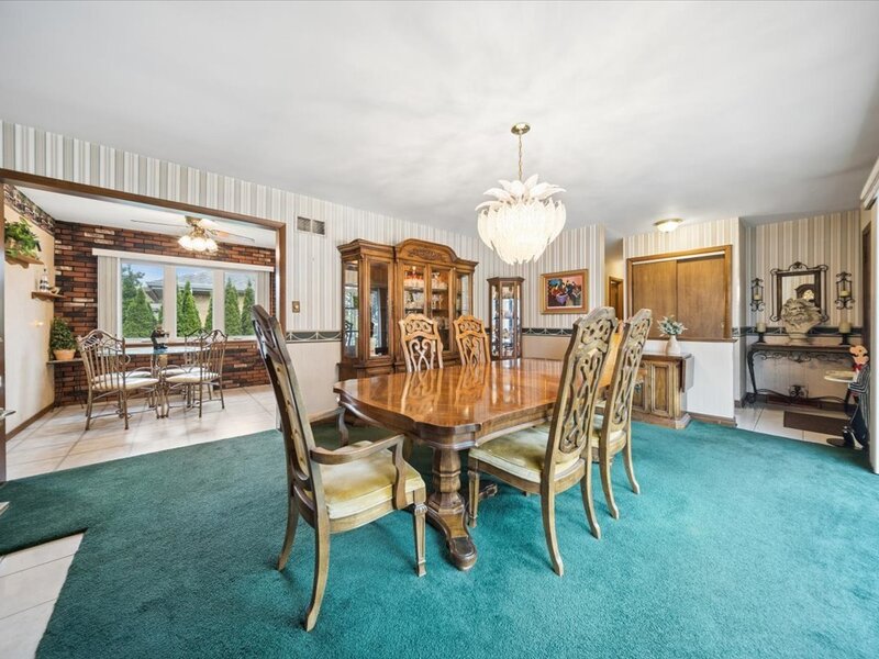 8231 W Berwyn Avenue Chicago IL 60656
