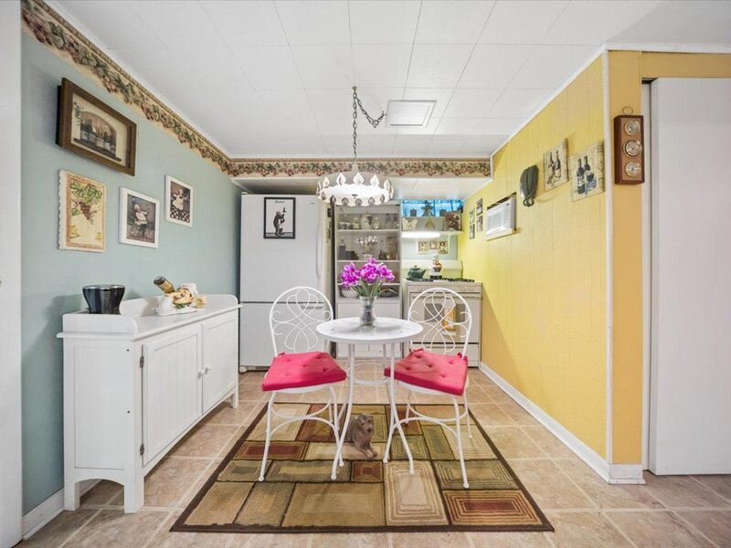 8231 W Berwyn Avenue Chicago IL 60656