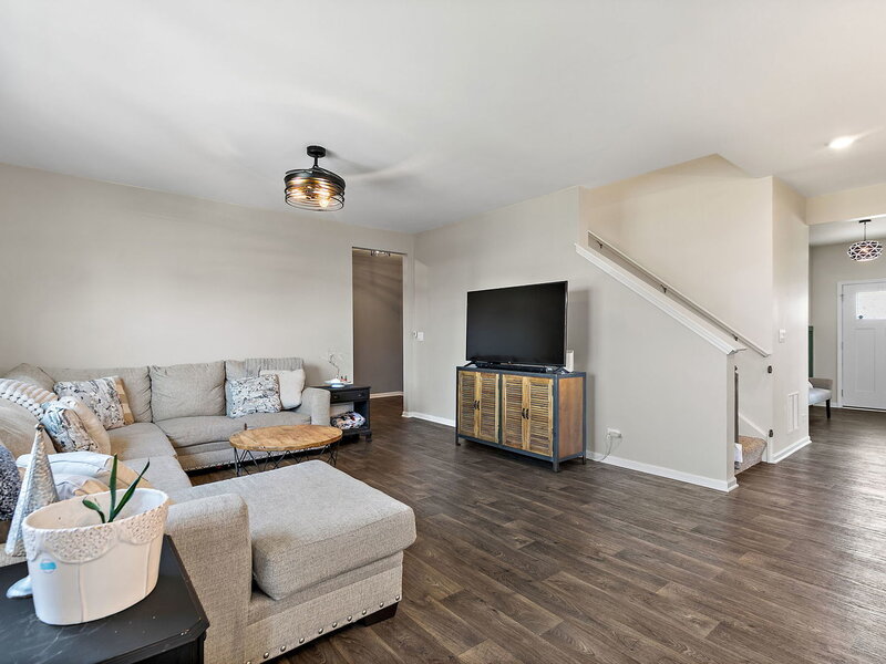 1620 Emma Court Pingree Grove IL 60140