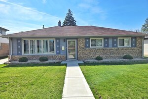 Photo of 980 W Grant Drive Des Plaines IL 60016
