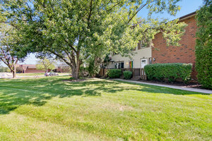 Photo of 7744 W Jefferson Court Frankfort IL 60423 Unit 16