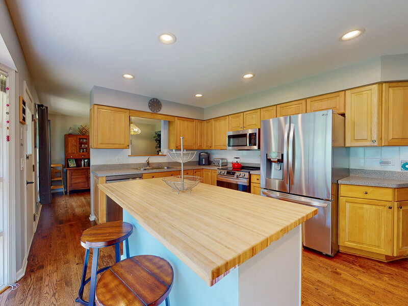 315 E Reseda Parkway Palatine IL 60067