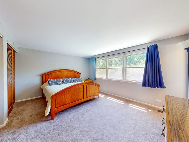 315 E Reseda Parkway Palatine IL 60067