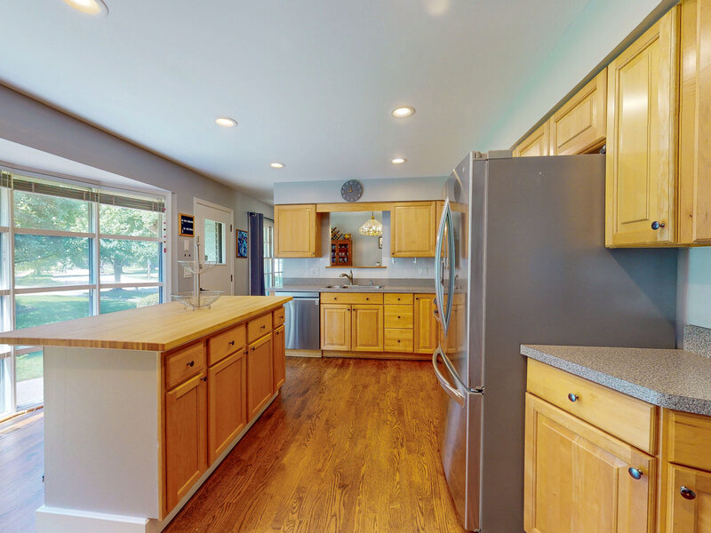 315 E Reseda Parkway Palatine IL 60067