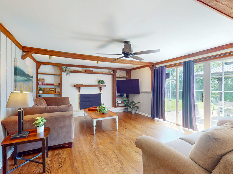 315 E Reseda Parkway Palatine IL 60067