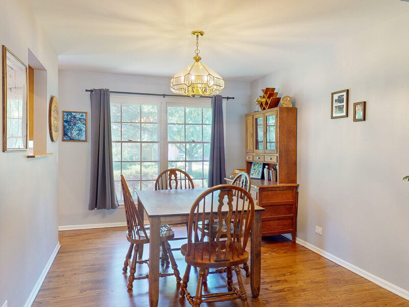 315 E Reseda Parkway Palatine IL 60067