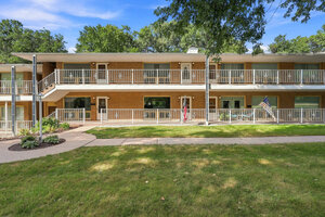 Photo of 1104 Kimberly Road Bettendorf IA 52722 Unit 803