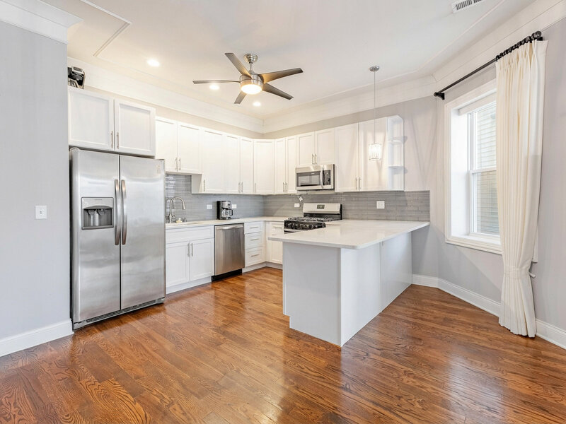 4518 S King Drive Chicago IL 60653