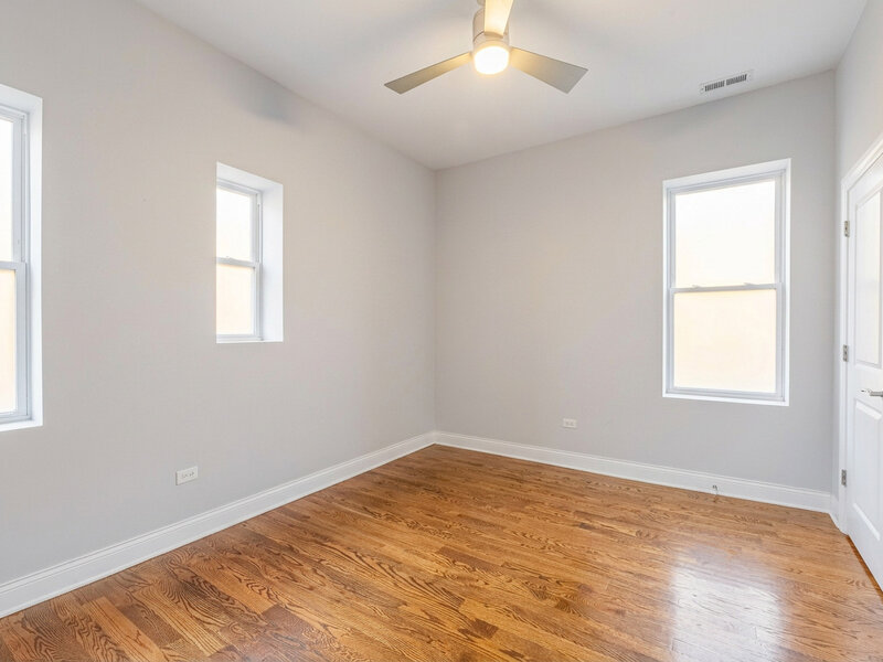 4518 S King Drive Chicago IL 60653