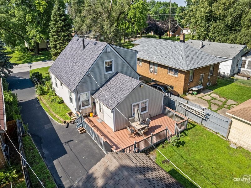 307 Lakelawn Boulevard Aurora IL 60506
