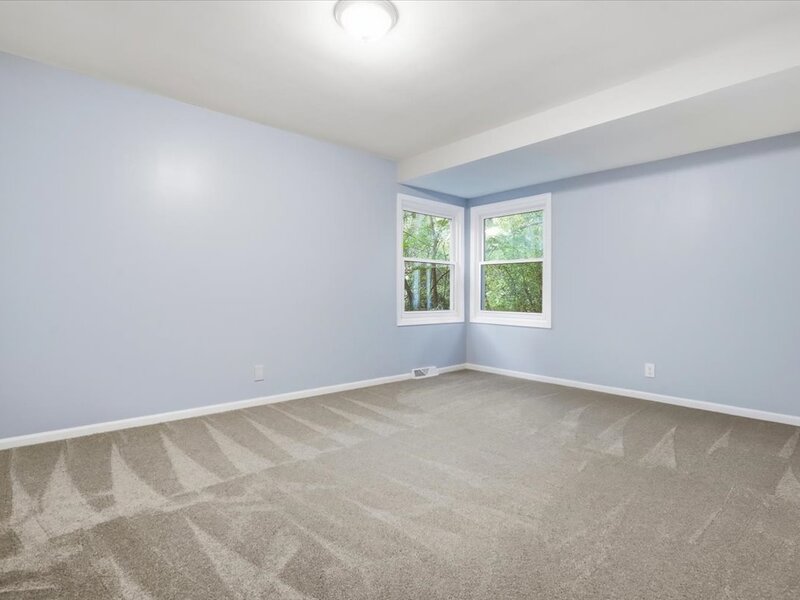 176 Lakeshore Drive Crystal Lake IL 60014