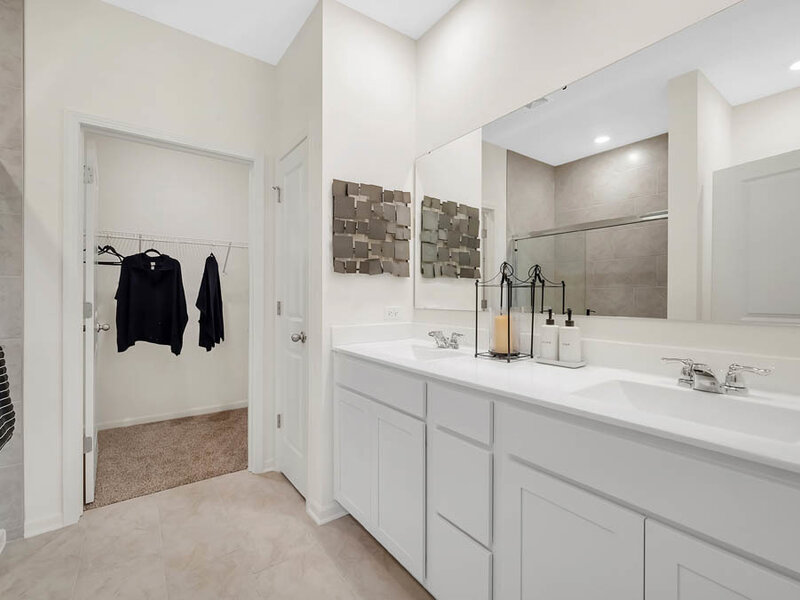 1145 Wood Lily Lane Bartlett IL 60103