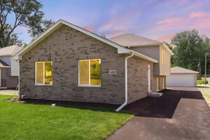 Photo of 14541 S Palmer Avenue Posen IL 60469