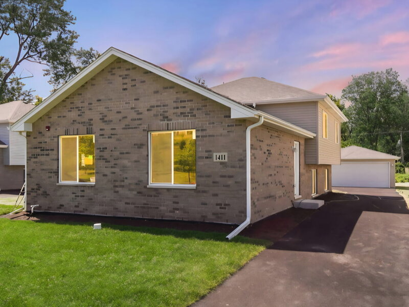14541 S Palmer Avenue Posen IL 60469
