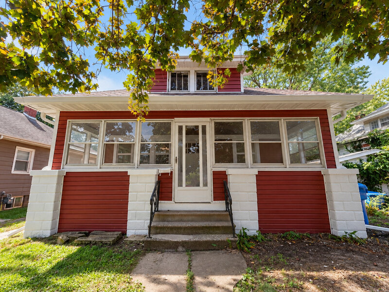 417 48th Street Moline IL 61265