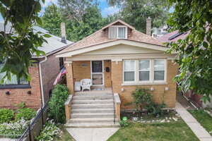 Photo of 2333 N Keating Avenue Chicago IL 60639