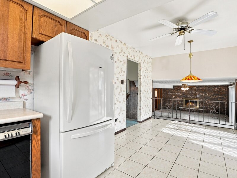 10917 Circle Court Palos Hills IL 60465
