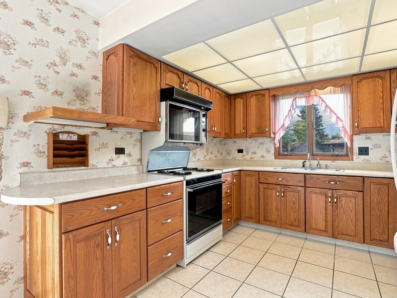 10917 Circle Court Palos Hills IL 60465