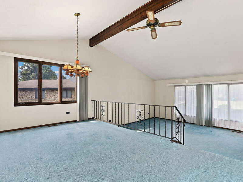 10917 Circle Court Palos Hills IL 60465