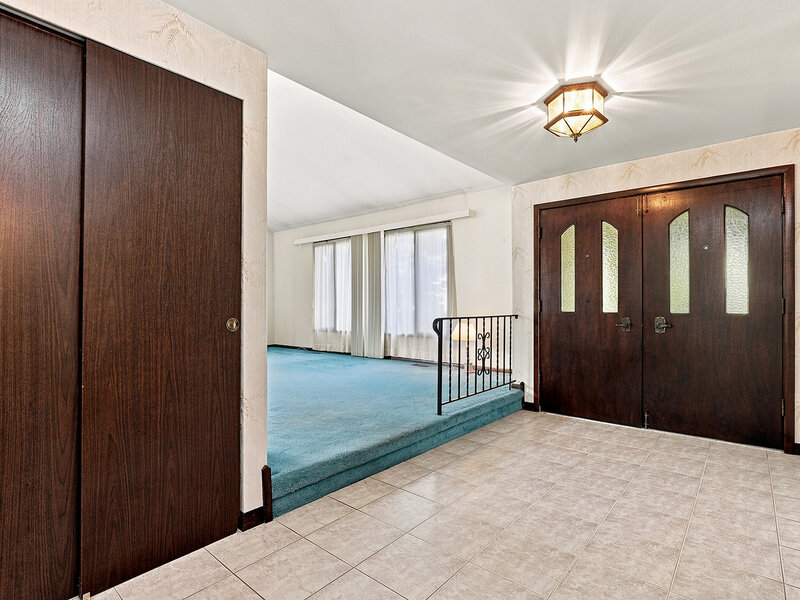 10917 Circle Court Palos Hills IL 60465