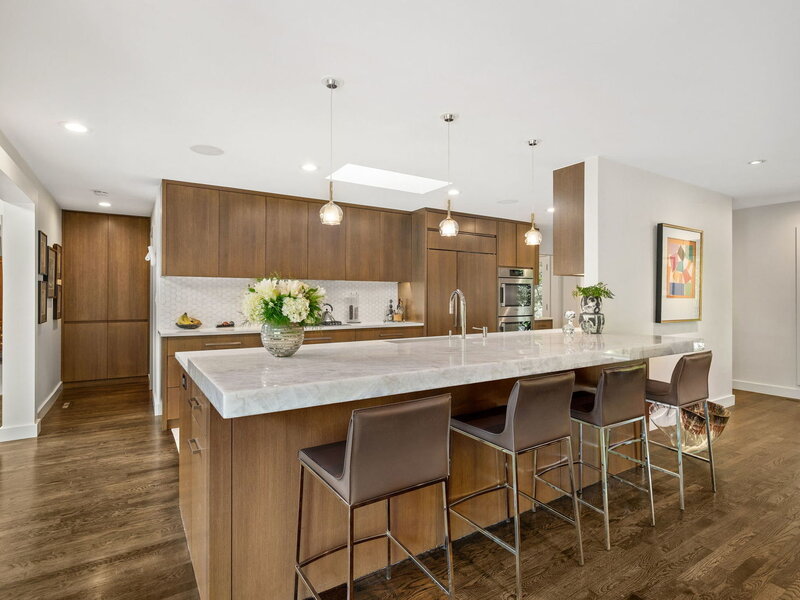 677 Driftwood Lane Northbrook IL 60062
