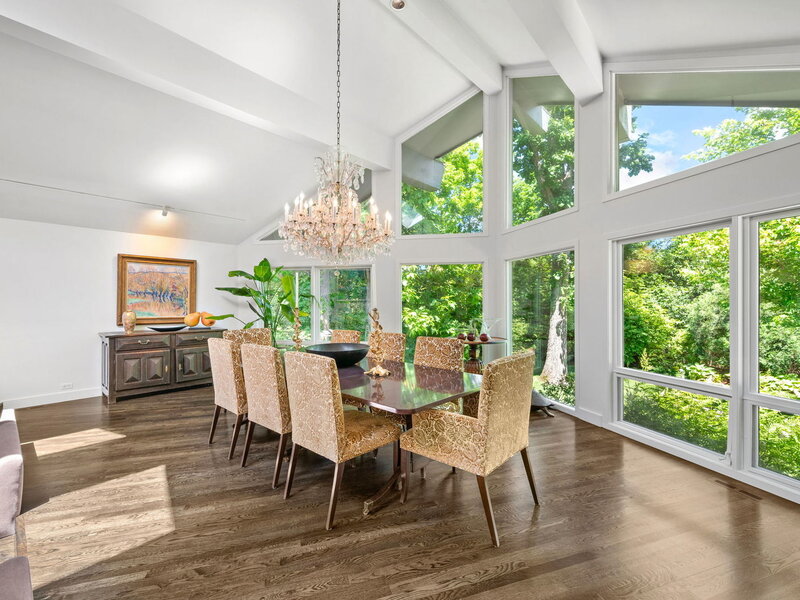 677 Driftwood Lane Northbrook IL 60062