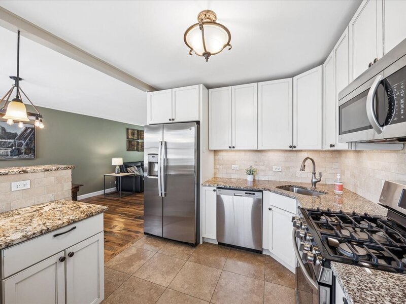1871 Hawthorne Avenue Westchester IL 60154