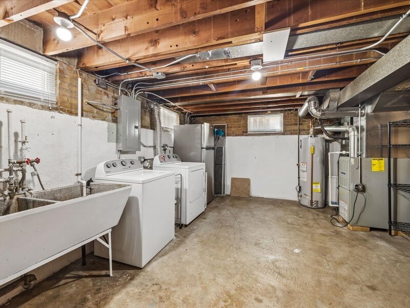 1871 Hawthorne Avenue Westchester IL 60154