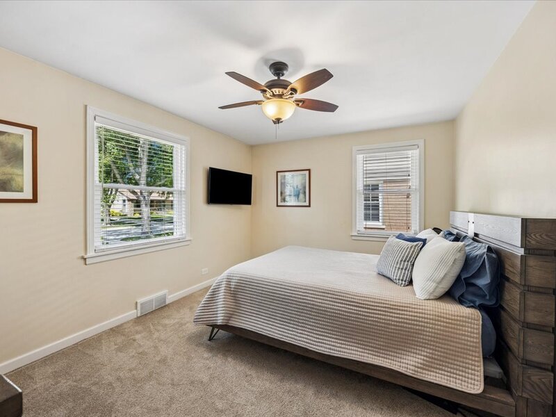 1871 Hawthorne Avenue Westchester IL 60154