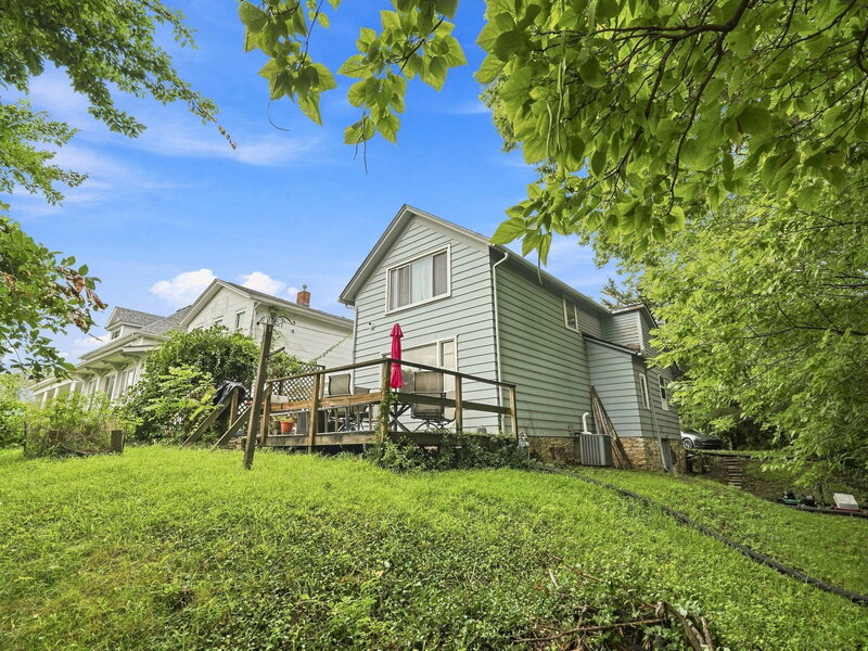 1808 E 12th Street Davenport IA 52803