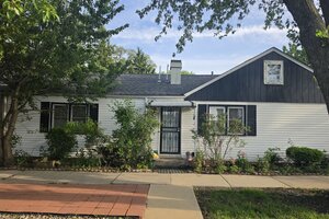 Photo of 7601 Laramie Avenue Burbank IL 60459