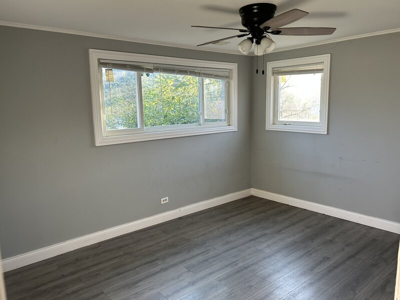 62 Sauk Trail Park Forest IL 60466