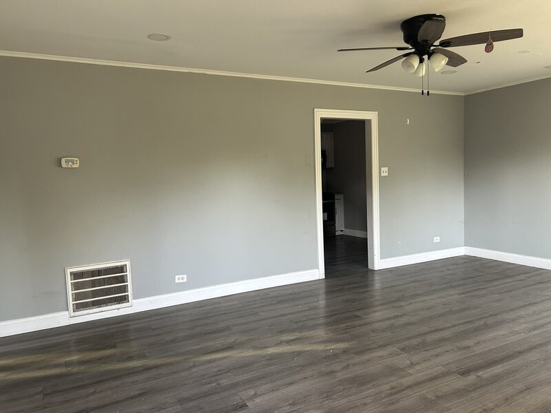 62 Sauk Trail Park Forest IL 60466