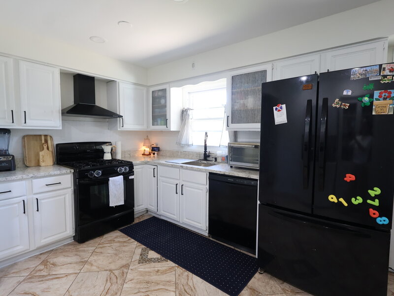510 W Millns Court Addison IL 60101