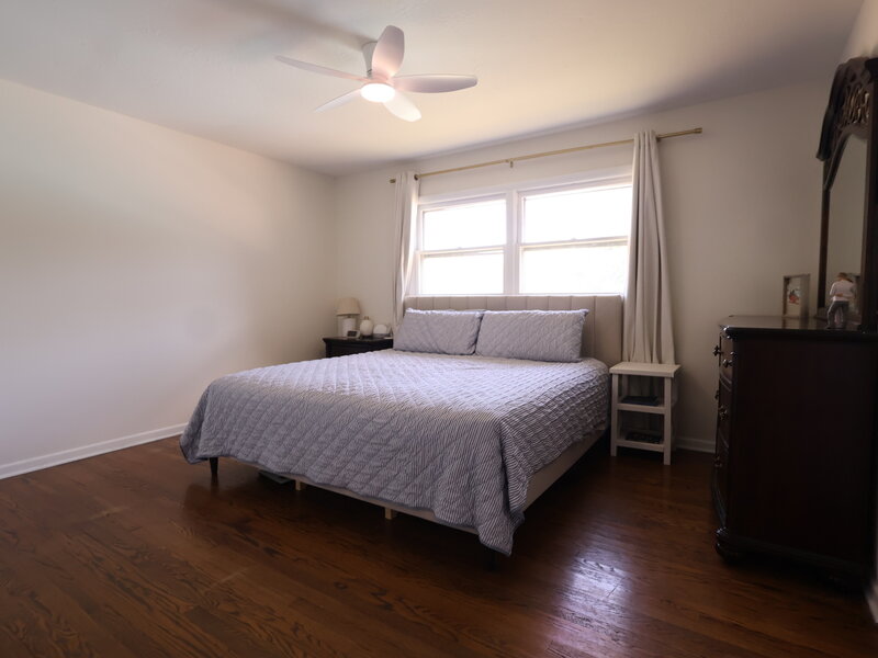 510 W Millns Court Addison IL 60101