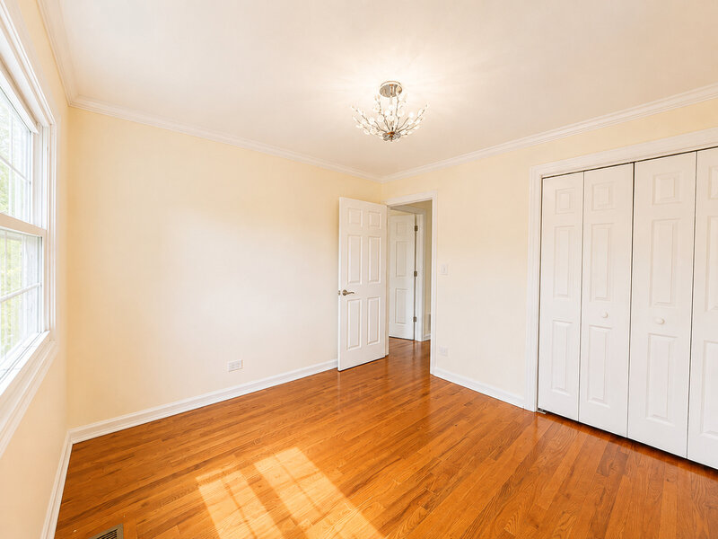 450 Heather Lane Carol Stream IL 60188