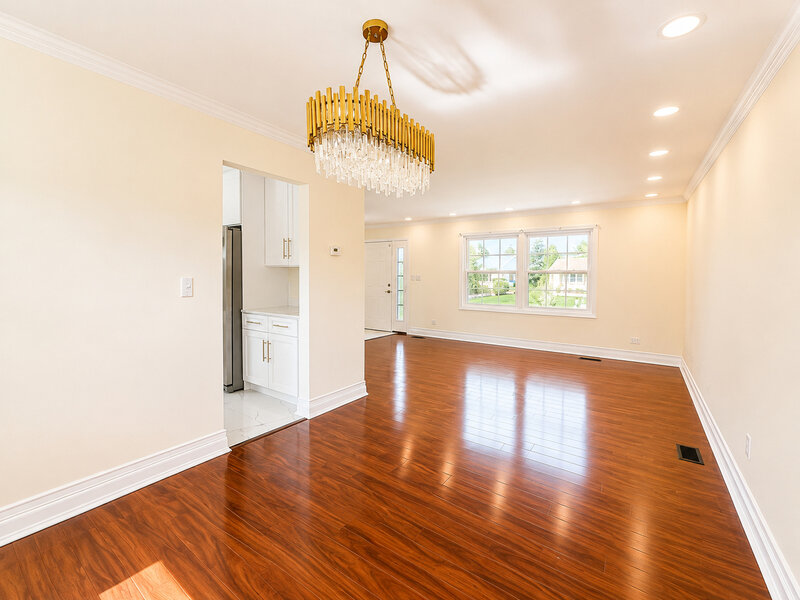450 Heather Lane Carol Stream IL 60188