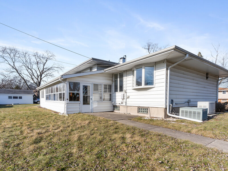 2859 190th Place Lansing IL 60438