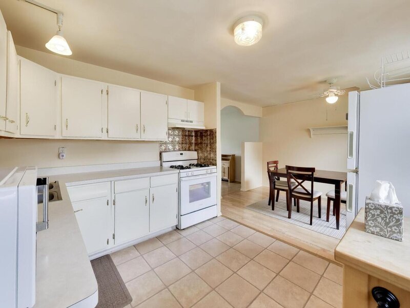 139 W Melody Lane Woodstock IL 60098
